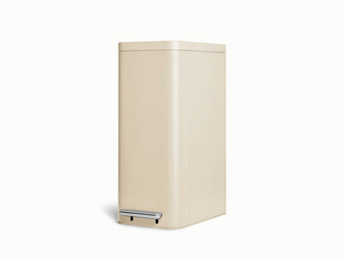 Caraway 45-liter slim step trash can in Cream.